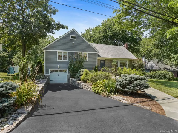 43 Amherst Drive, New Rochelle, NY 10804