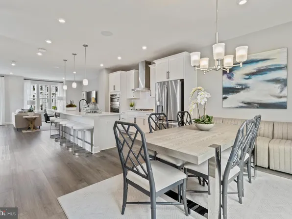 3520 Stella Blue Dr, Hyattsville, MD 20782