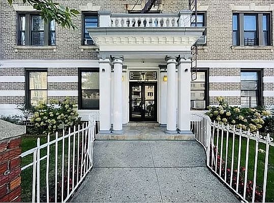 5th image of 8687 Bay Pkwy APT C2