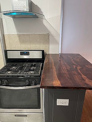 5th image of 352 Saint Johns Pl APT 2B