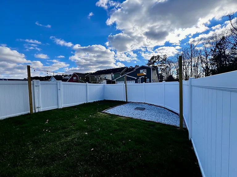 2228 Martlet Ln — Photo 31