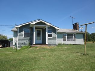 110 Transmission Ln, Belle Vernon, PA 15012