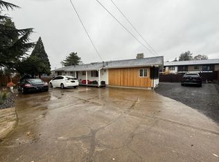 12419 SW Knoll Dr, Tigard, OR 97223