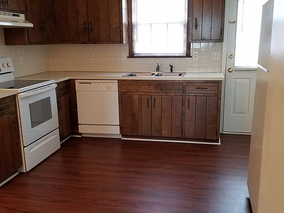 2nd image of 235 Mary Ann Dr #1