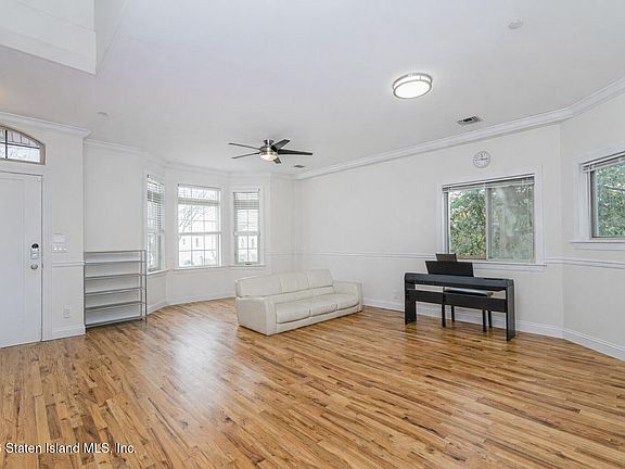 5th image of 1263 Mason Ave