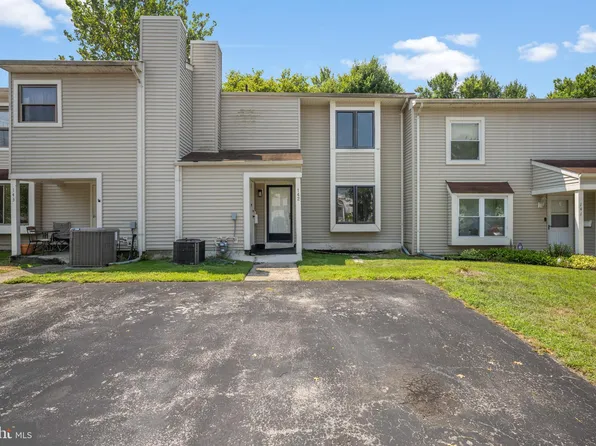142 Briar Ct, Marlton, NJ 08053