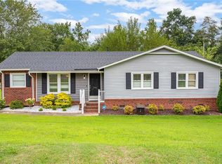 1701 Bolingbroke Rd, High Point, NC 27265