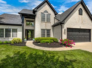 1114 Rockwell Dr, Greenwood, IN 46143