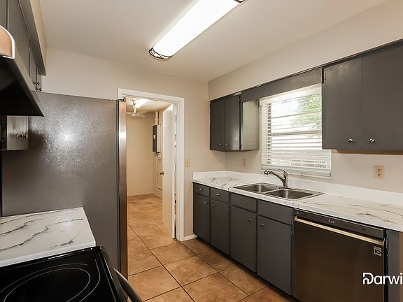 3rd image of 3972 Whitedove Dr