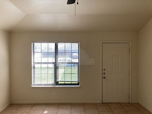3rd image of 101 Castellon Ct #B