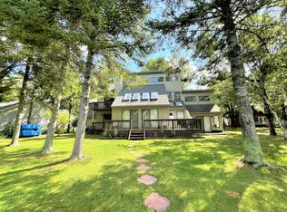 212 Atwood Dr, Prudenville, MI 48651
