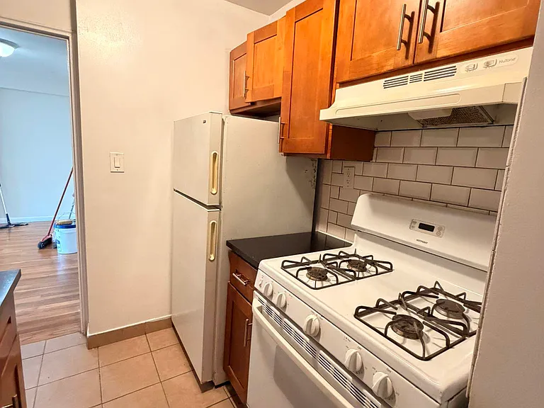 139-55 35th Ave #5J — Photo 10