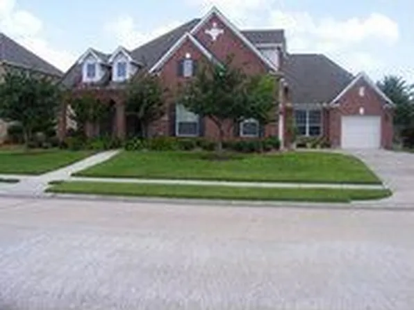 2203 Verona Dr, Pearland, TX 77581