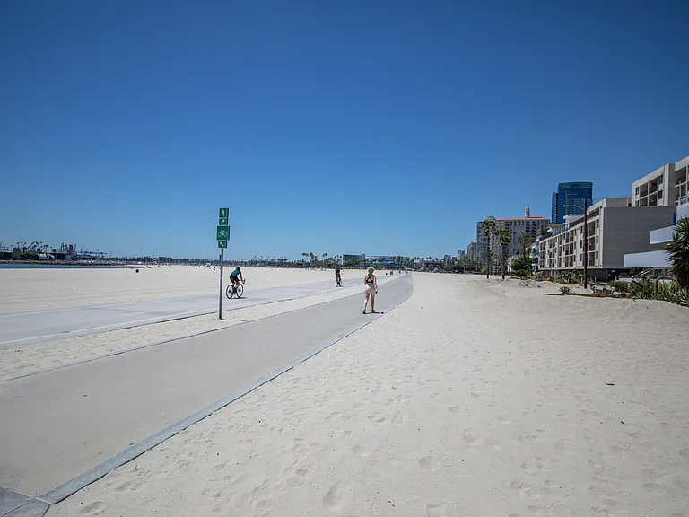 1200 E Ocean Blvd #57 — Photo 24