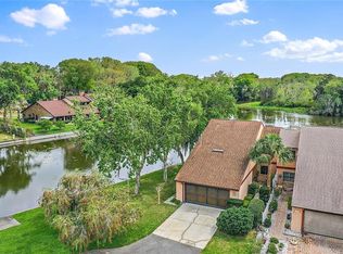 1062 Island Way, Leesburg, FL 34748