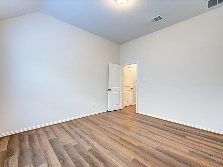 101 Sunray Creek Dr — Photo 9