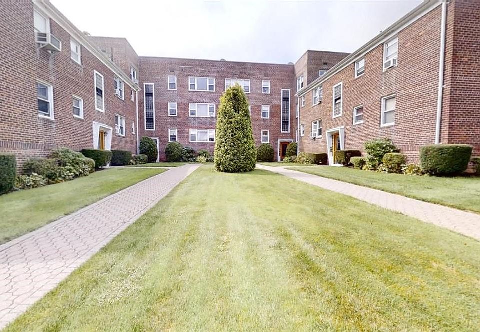 1st image of 32 E Broad Street #C 3-C