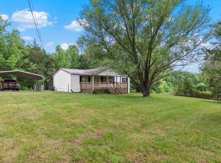 601 Manis Rd, Rogersville, TN 37857