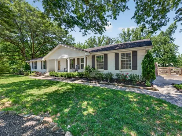 511 Bart Manous Rd, Canton, GA 30115