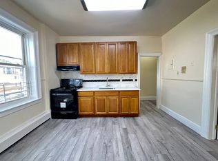77 W 47th St #7E, Bayonne, NJ 07002