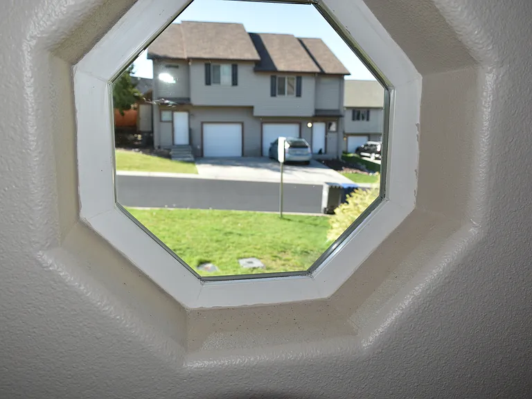 2712 N Fox Rd — Photo 6