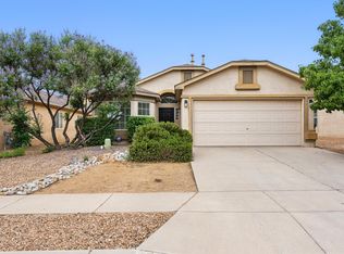 681 Blue Sage Ave SW, Los Lunas, NM 87031