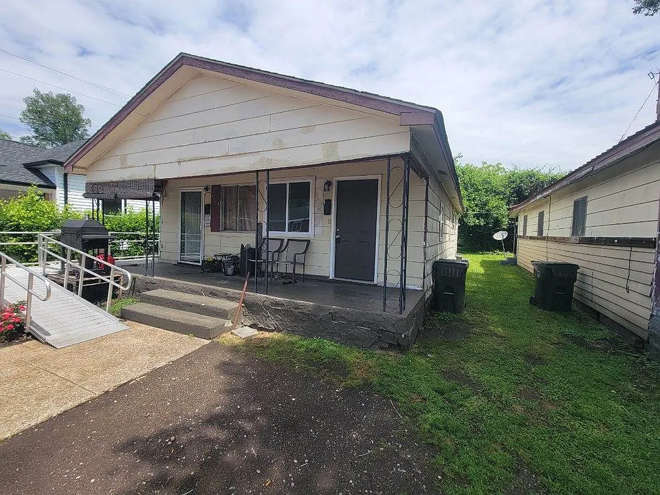 1907 Walker Ave #A