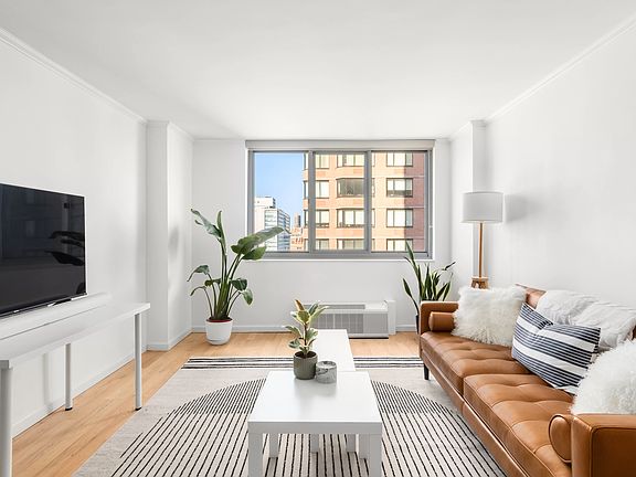 4th image of 345 E 93rd St APT 11J