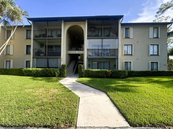 708 Sunny Pine Way #H2, Greenacres, FL 33415