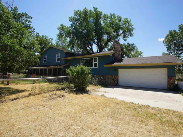 12263 Henrie Roadway, Evansville, WY 82636