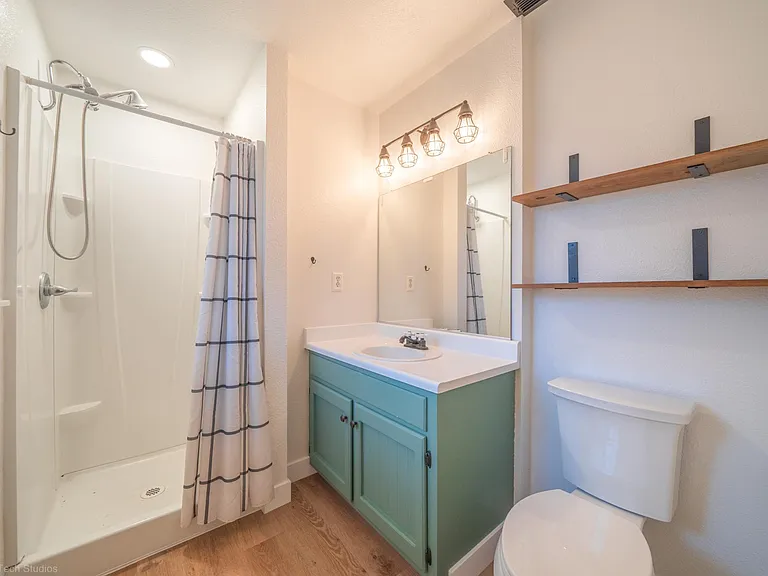 2925 Cove Point Ct — Photo 20