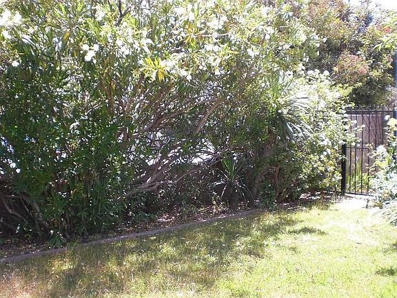 3rd image of 2153 Prosser Ave