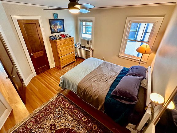 4th image of 3504 Humboldt Ave S