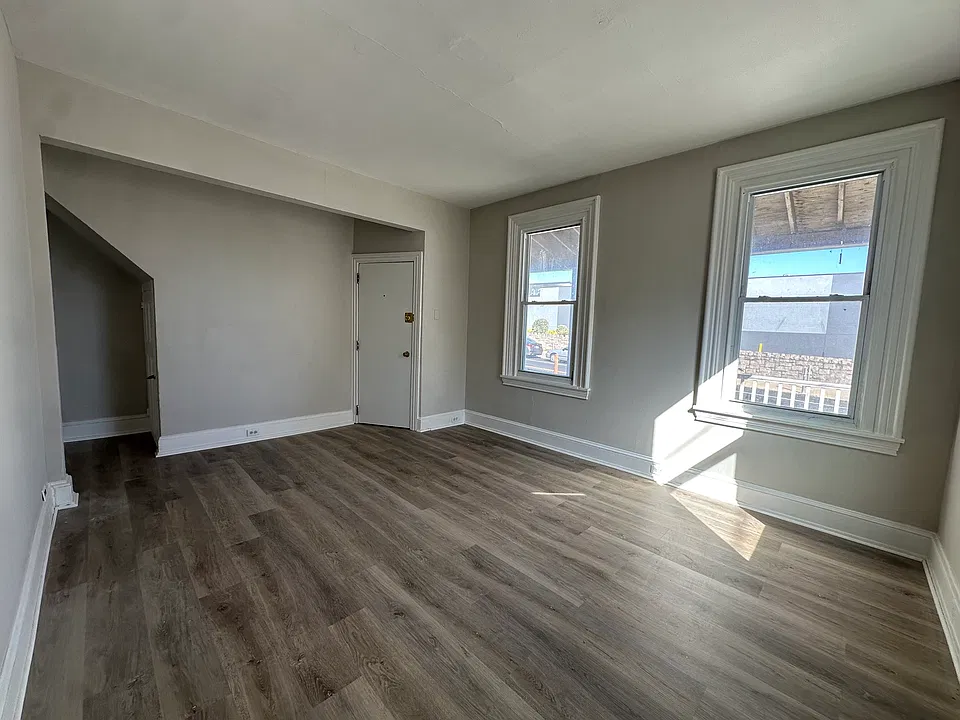 4020 Rhawn St #1