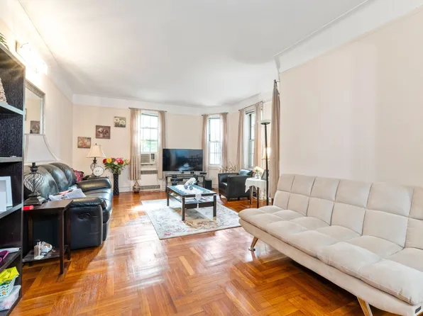 79-15 35th Avenue 3E image 2 of 15