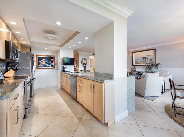 4000 Towerside Ter APT 1005, Miami, FL 33138