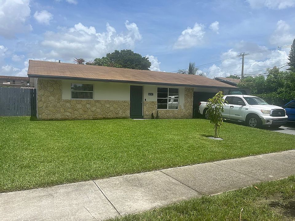 1st image of 6141 NW 45th Ave