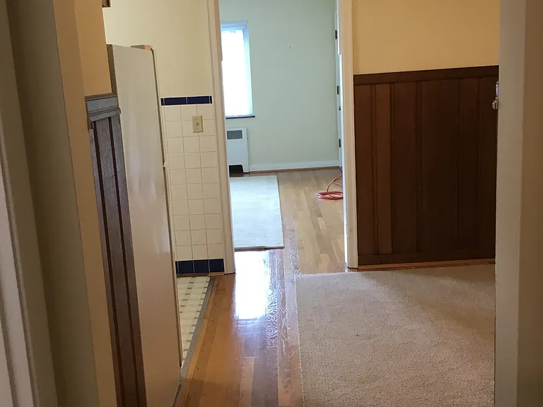 3921 Saint James Ave #1 — Photo 3