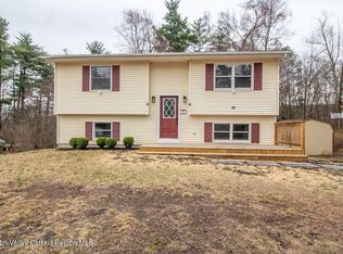 11 Old Farm Rd, Napanoch, NY 12458