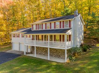 367 Raven Rocks Rd, Springfield, WV 26763