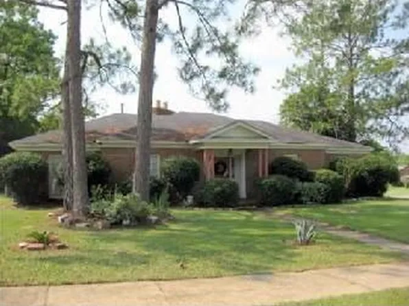 3302 Oxmoor Ln, Montgomery, AL 36111