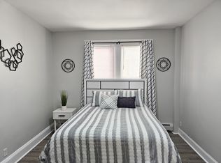 6 Pavilion St, Hartford, CT 06120