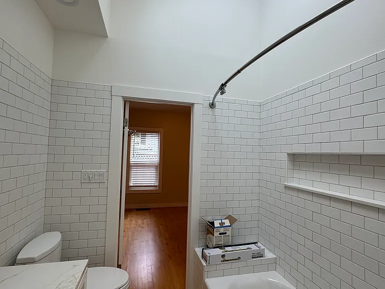 1596 Pacific Ave — Photo 9