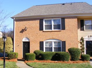 6813 Dumbarton Dr, Charlotte, NC 28210