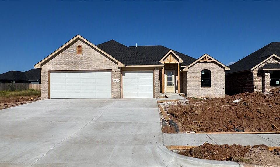 1st image of 16020 Navarra Way