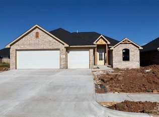 16020 Navarra Way, Oklahoma City, OK 73170
