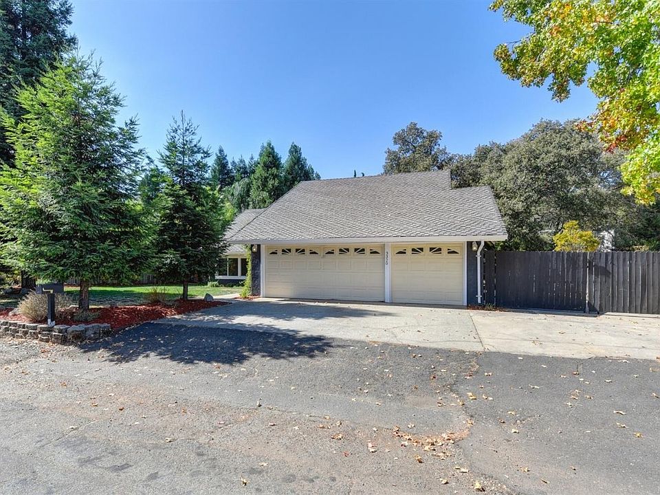2nd image of 3320 Cambridge Rd