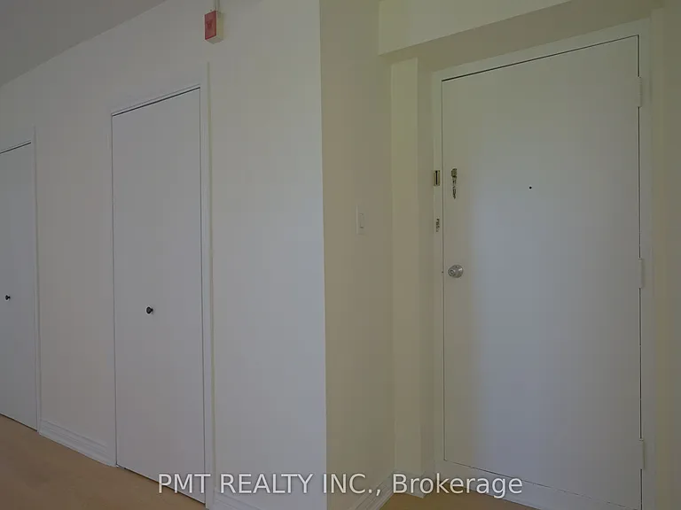 137 Brookhaven Dr #9 — Photo 7