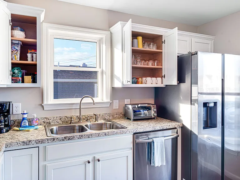 12 Epping Ave #1 — Photo 11