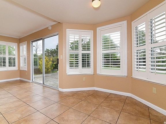 3rd image of 6320 Canyon Creek Way